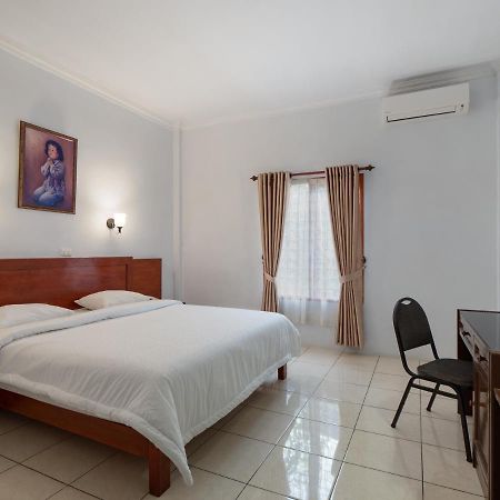 Pia Hotel Padang Sidempuan Bagian luar foto