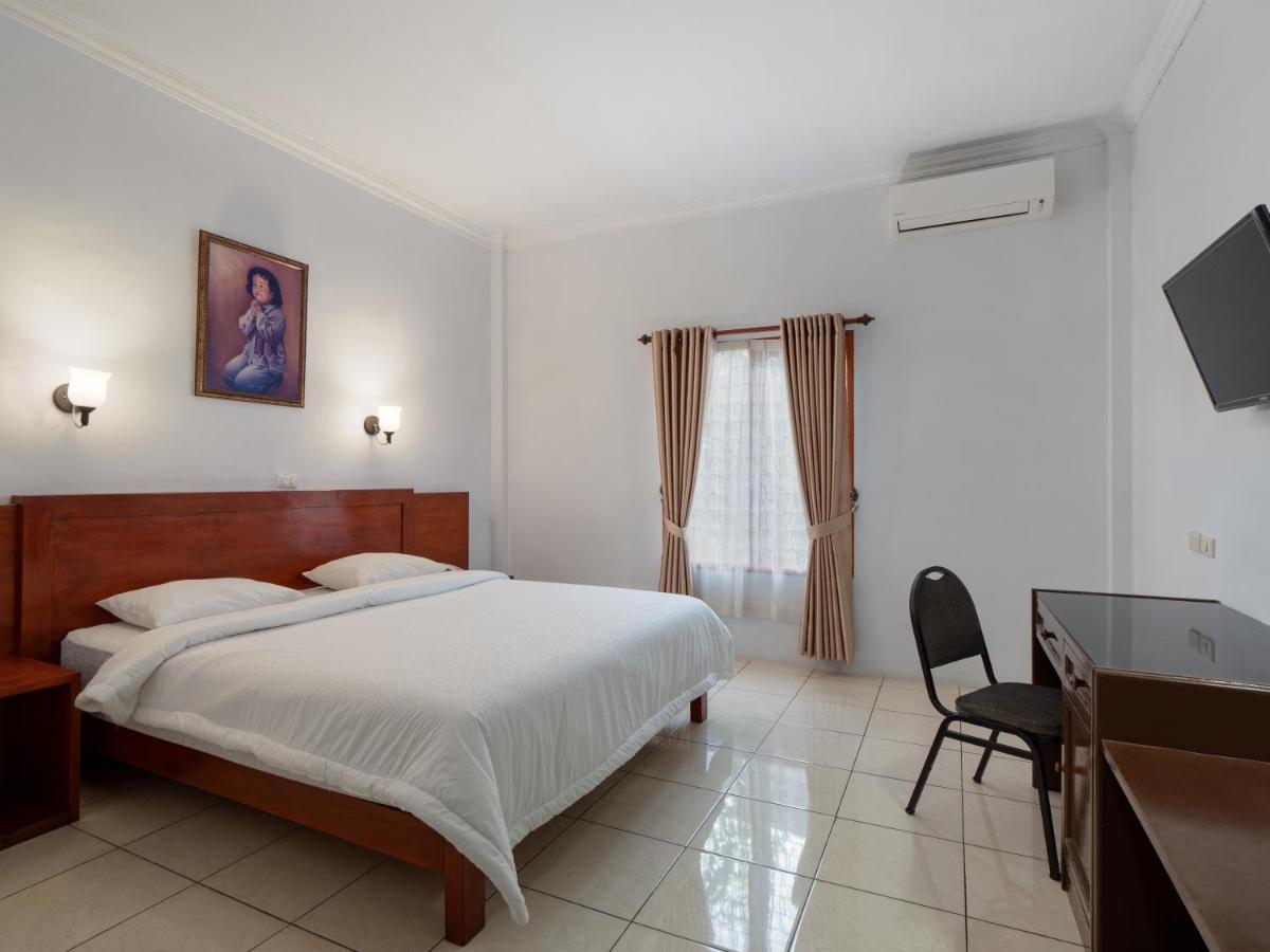 Pia Hotel Padang Sidempuan Bagian luar foto